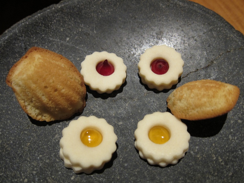IMG_0078.JPG - Austrian Linzer cookies (apicot and strawberry jam filling), madeleines