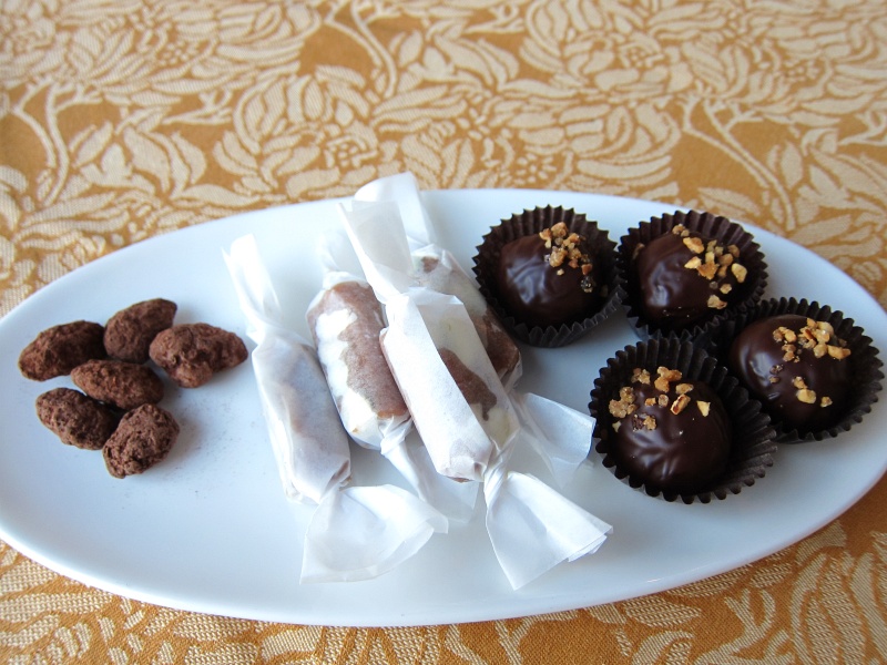 IMG_4315.JPG - Chocolate-covered almonds, pistachio caramels, chocolate ganache