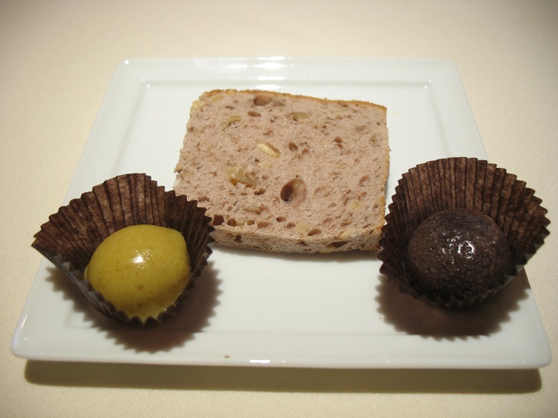 IMG_5176.JPG - Walnut toast with olive "truffle" spreads