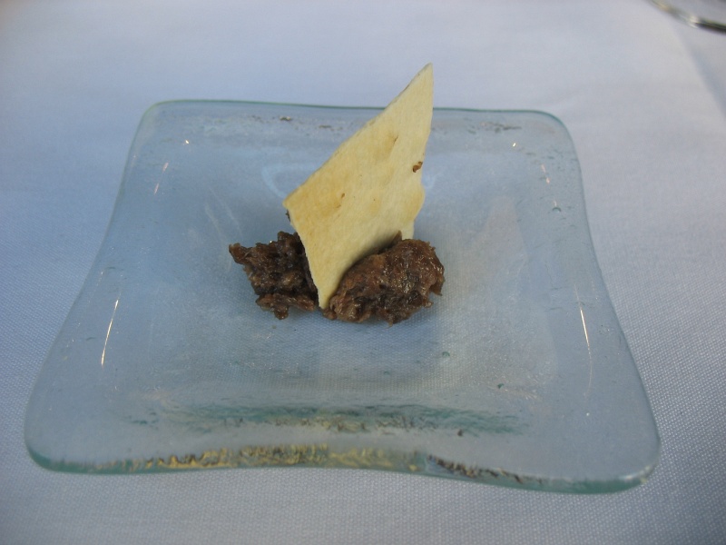 IMG_5106.JPG - Amuse-bouche: marinated wagyu beef and crispy cracker