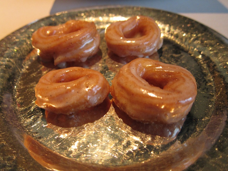 IMG_2268.JPG - The finale - Bourbon and maple glazed mini-donuts