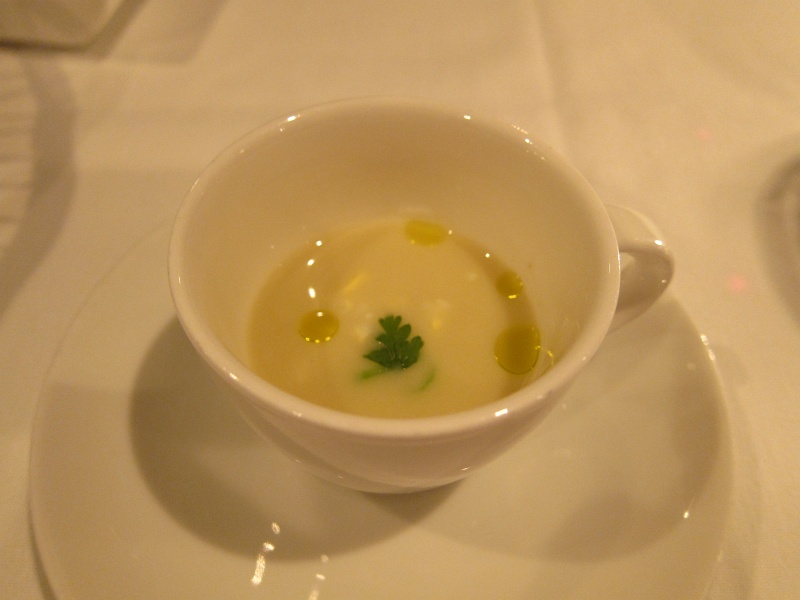 IMG_1565.JPG - White asparagus soup with olive oil