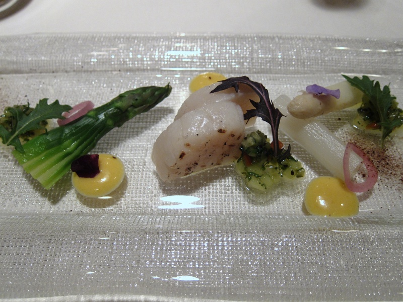 IMG_3810.JPG - Tairagai - Japanese razor clam lightly seared, yuzu miso sauce, white and green asparagus, soy powder