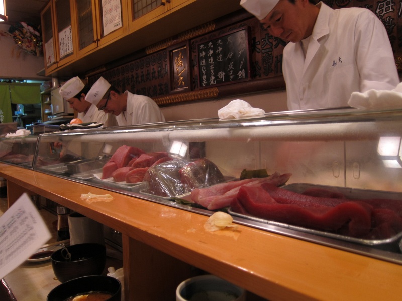 IMG_0018.JPG - Only 3 sushi chefs, and all the food is served right on the wood counter