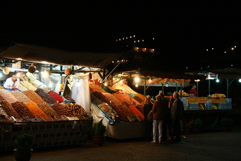 IMG_8385.JPG - Night market of dates, grains, and freshly squeezed orange juice