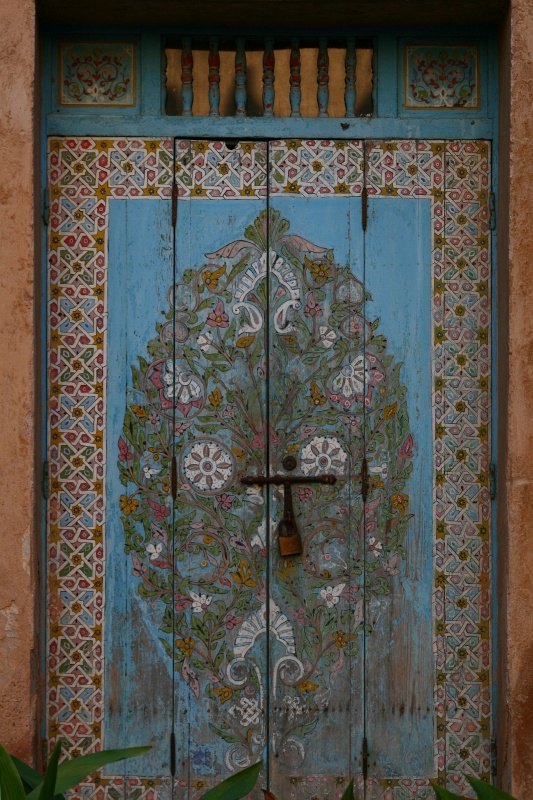 IMG_8196a.jpg - Elaborate painted door in the Andalucian Garden