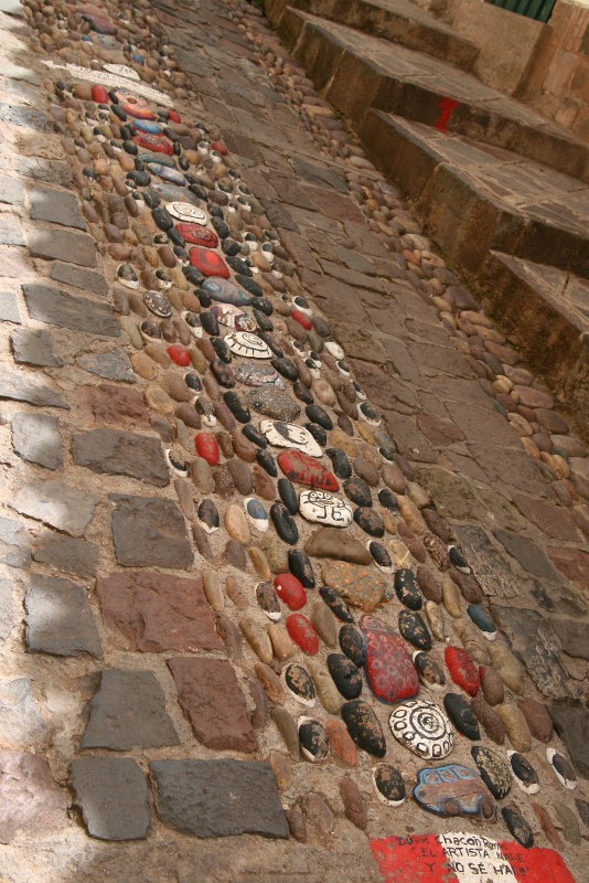 IMG_8969.JPG - Interesting pebbles encrusted into the narrow pathway