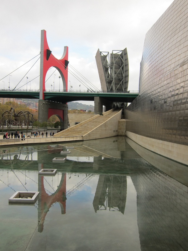 IMG_0358.JPG - Princes of Spain "La Salve" suspension bridge, built in the 1970s.  The Guggenheim museum was built after the bridge, but architect Frank Gehry merged the bridge into the museum structure.