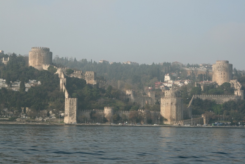 IMG_5183.JPG - Rumeli Fortress, overlooking a key narrow segment of the Bosphorus